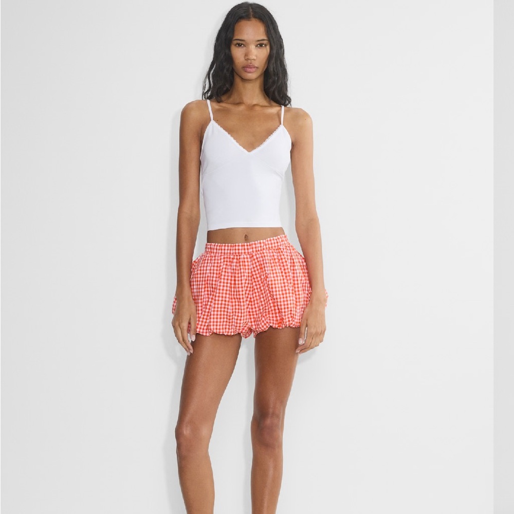 Aritzia Sunday Best Red Gingham Soufflé Poplin Shorts